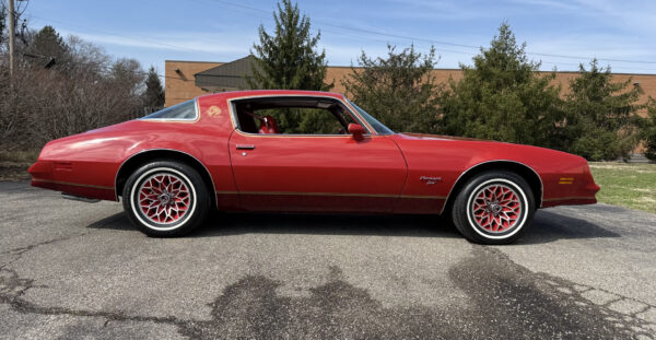 1978 Pontiac Red Bird, 22K Miles, Unrestorerd